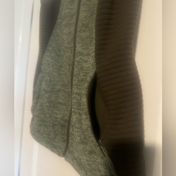 The North Face Vest - Picture 5 of 6